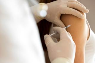 Patients with peripheral T-cell lymphomas have a median overall survival of approximately 6 months. Patients with peripheral T-cell lymphomas have a median overall survival of approximately 6 months.