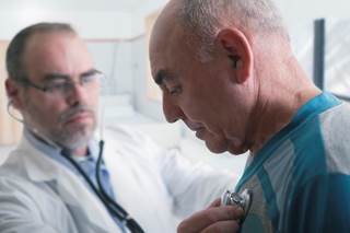 A new oral iron chelator, deferasirox, may confer long-term benefits to patients with beta thalassemia major. A new oral iron chelator, deferasirox, may confer long-term benefits to patients with beta thalassemia major.
